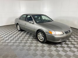 2001 TOYOTA CAMRY 