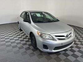 2012 TOYOTA COROLLA LE