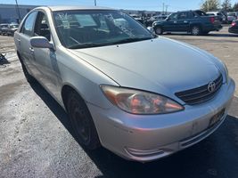 2004 TOYOTA CAMRY 