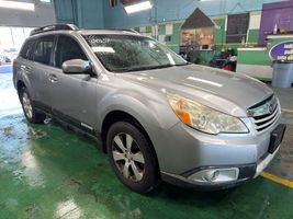 2011 SUBARU OUTBACK LIMITED
