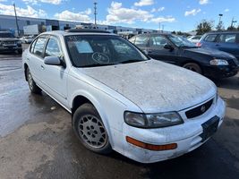 1995 NISSAN MAXIMA 