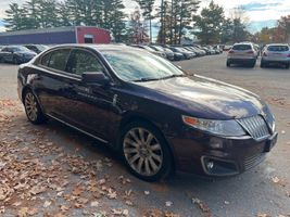 2011 LINCOLN MKS 