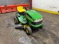 2013 JOHNDEER  LAWN TRACTOR