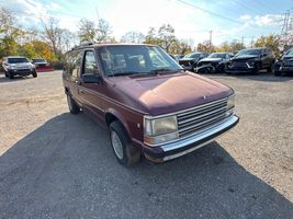 1987 PLYMOUTH GRAND VOYAGER