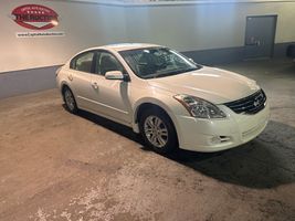 2010 NISSAN ALTIMA 