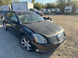 2005 NISSAN MAXIMA 