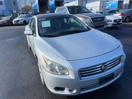 2013 NISSAN MAXIMA SV