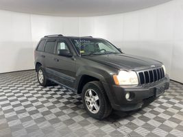 2005 JEEP GRAND CHEROKEE LAREDO