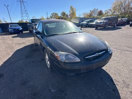 2002 FORD TAURUS SE