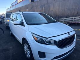 2015 KIA SEDONA LX