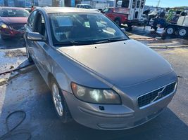 2006 VOLVO S40 