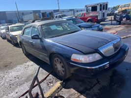 2007 LINCOLN TOWN CAR SIGNATURE LIMITED