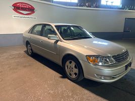 2004 TOYOTA AVALON 