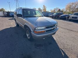 2004 CHEVROLET BLAZER LS