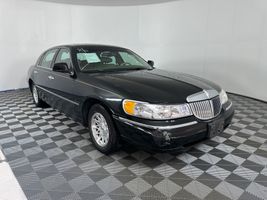 1999 LINCOLN TOWN CAR SIGNATURE