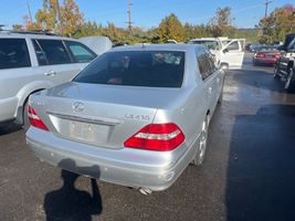2004 LEXUS LS 430 