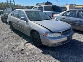 2000 NISSAN ALTIMA XE